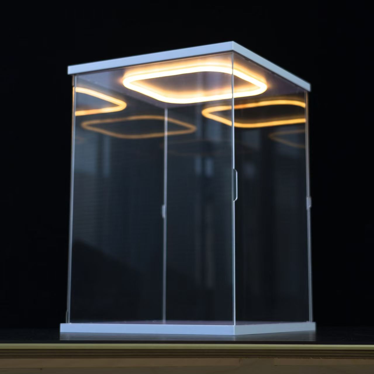 Model Kit Display Case - Przezroczysta akrylowa witryna z pierścieniowymi światłami