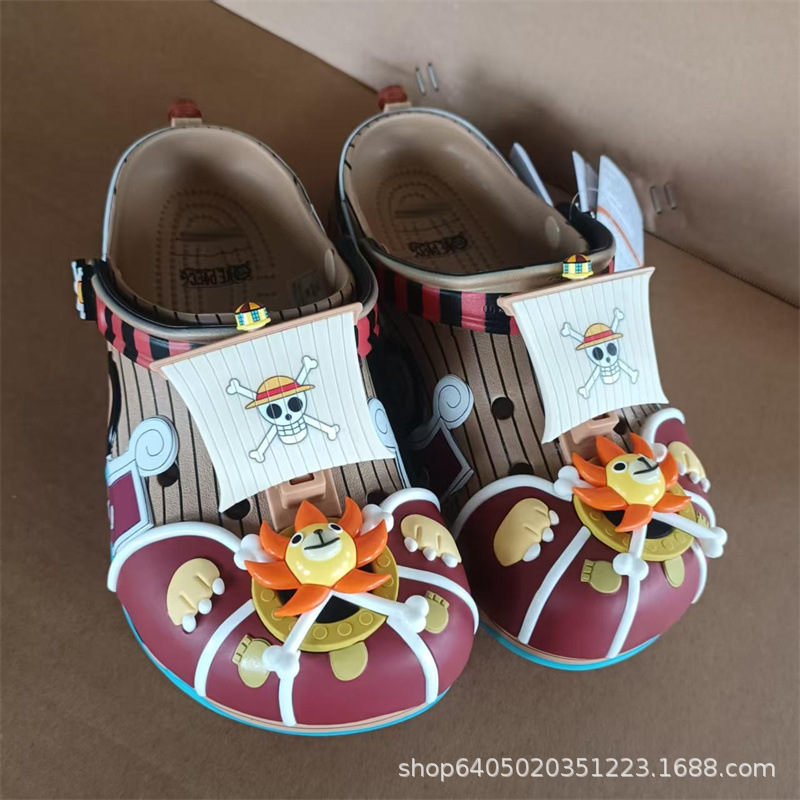 Model Kit Thousand Sunny - Klapki z nadrukiem statek Thousand Sunny,