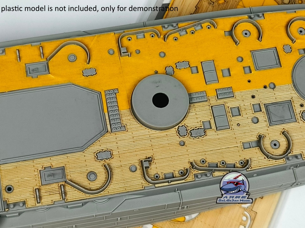 Drewniana nakładka maskująca n – Model Kit Uss Iowa recenzja i cena